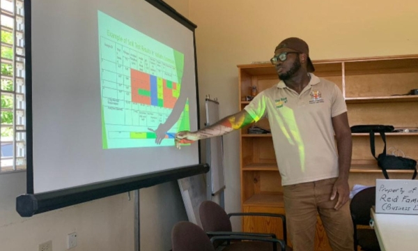 Senior Agricultural Chemist at the ALMD, within the Ministry of Agriculture, Fisheries and Mining, Aldaine Gordon.